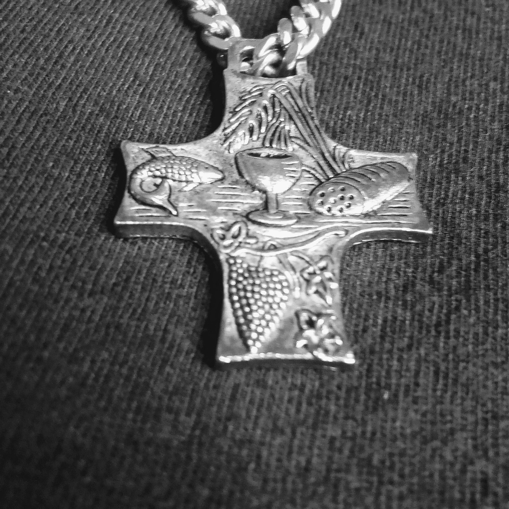 Made in Italy Vintage Fish Wine Loaves Cross Silver-tone Pendant  Without…